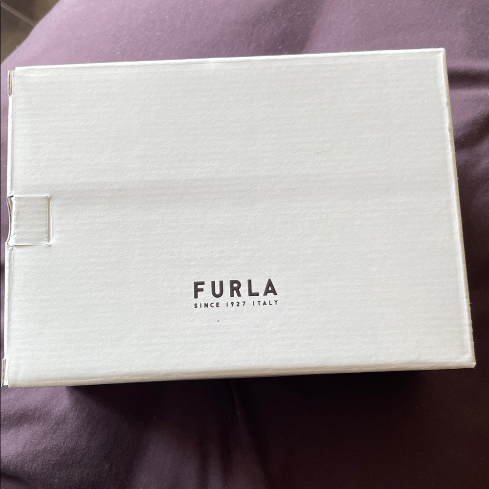 NWT Furla zip Black jewelry Case with Gold Zipper - Picture 6 of 6
